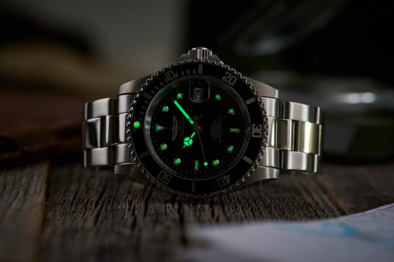 thumbnail image 2 of Flat Mineral Watch Crystal For Invicta Diver 8926OB – #301 / #16 Replacement 2 of 3