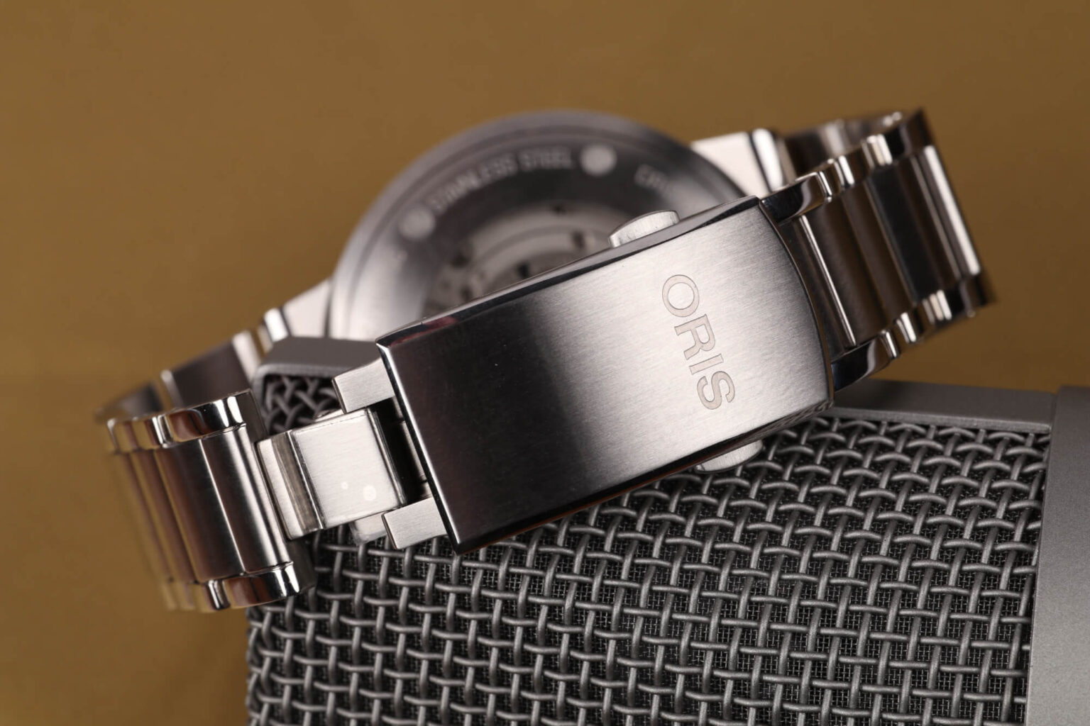 oris aquis 41.5 thickness