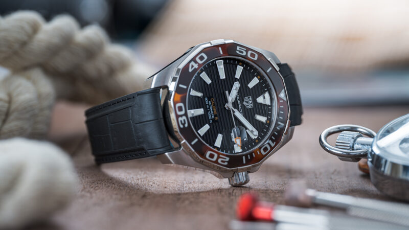 Tag Heuer Aquaracer 43mm Video Review - Watch Clicker
