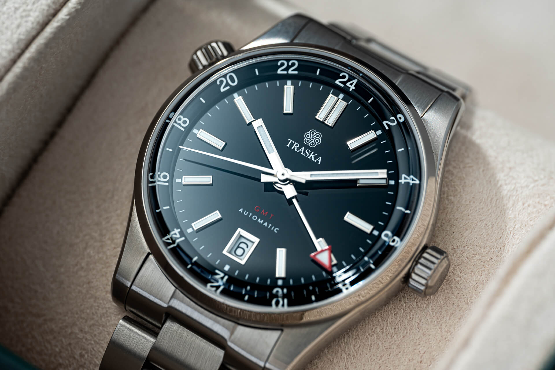 traska-venturer-gmt-6