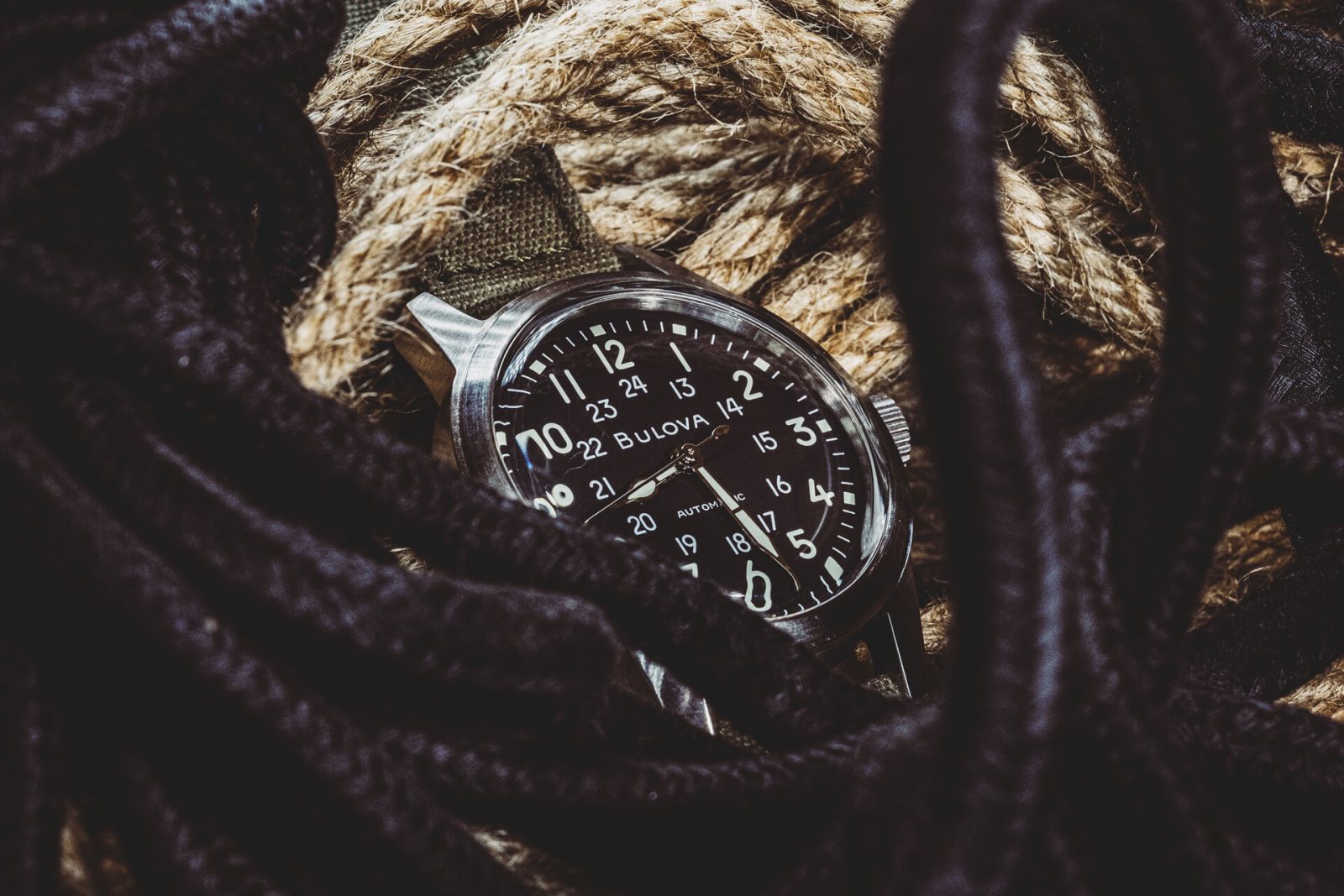 Bulova Hack 38mm Review - Watch Clicker