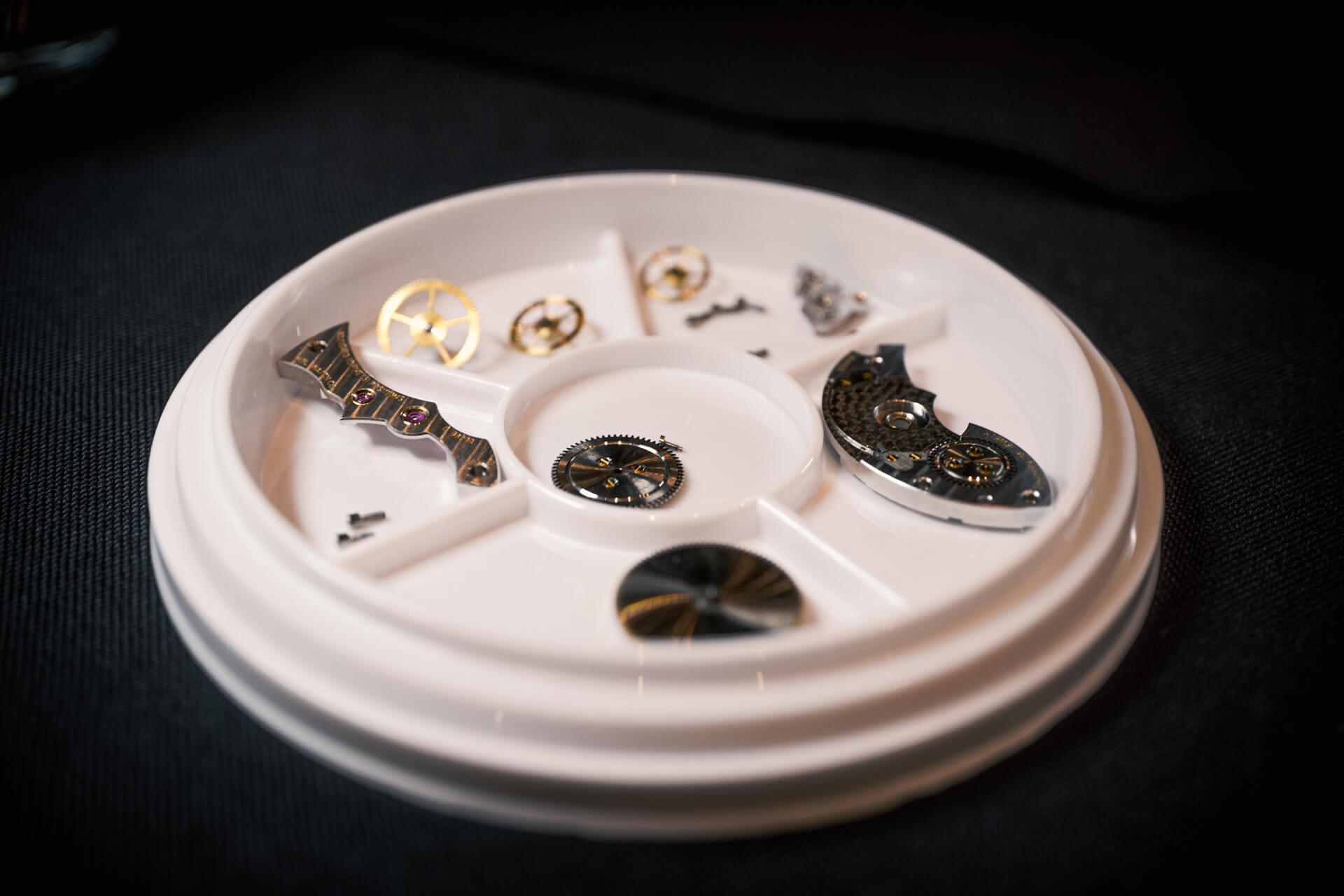 iwc watchmaking course (12)